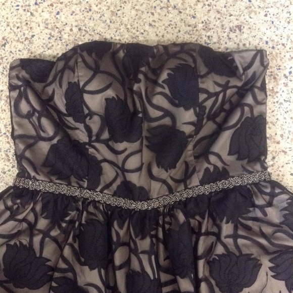 NWT Modcloth strapless retro cocktail dress large - Picture 2 of 5